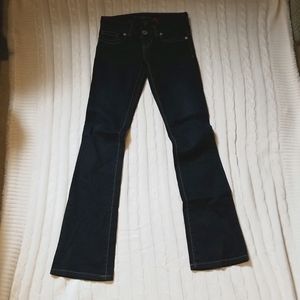 Guess Jean's us 24
